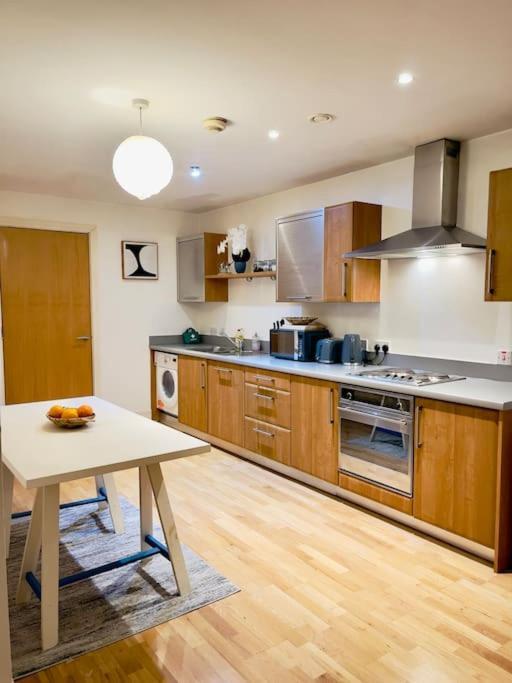 Beautiful Central Open Plan Living! Μάντσεστερ Εξωτερικό φωτογραφία
